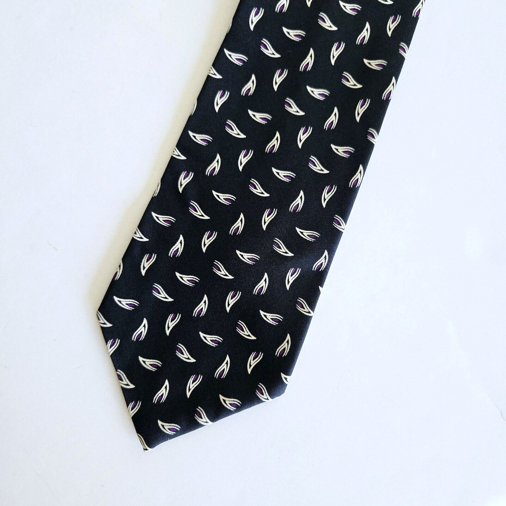 Vintage Isaac Zelcer Silk Necktie Black White Abstract Flame Print Retro Italy
